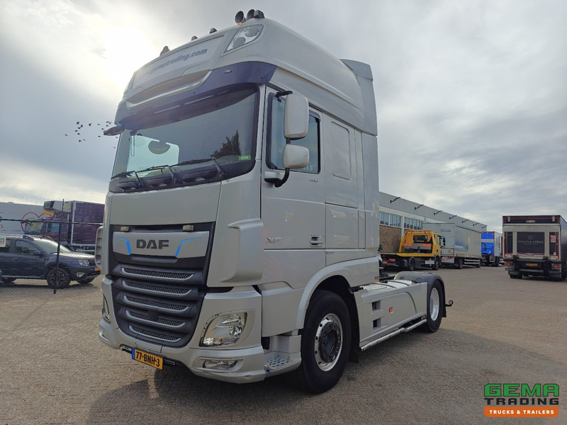 DAF XF 480 FT 4x2 SuperSpaceCab Euro6C - WF/Kiep Hydrauliek - Navi - Magnetron - Alcoa - SMARTTacho V2 - 06/2026 APK - Sattelzugmaschine: das Bild 1 DAF XF 480 FT 4x2 SuperSpaceCab Euro6C - WF/Kiep Hydrauliek - Navi - Magnetron - Alcoa - SMARTTacho V2 - 06/2026 APK - Sattelzugmaschine: das Bild 1