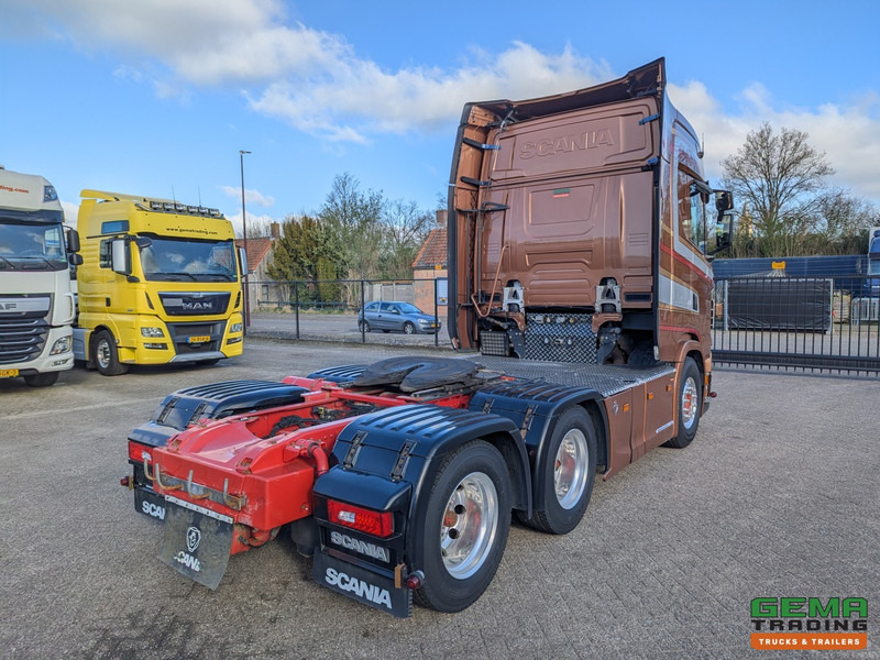 Scania S730 6x4 Topline Euro6 - V8 - Retarder - Costum Interior - Vollucht - Alcoa's - Sattelzugmaschine: das Bild 3 Scania S730 6x4 Topline Euro6 - V8 - Retarder - Costum Interior - Vollucht - Alcoa's - Sattelzugmaschine: das Bild 3