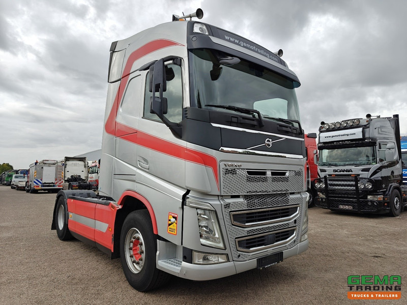 Volvo FH460 4x2 Globetrotter Euro6 - KiepHydrauliek - Dubbele Tanks - SMARTTacho V2 - 03/2026 APK - Sattelzugmaschine: das Bild 2 Volvo FH460 4x2 Globetrotter Euro6 - KiepHydrauliek - Dubbele Tanks - SMARTTacho V2 - 03/2026 APK - Sattelzugmaschine: das Bild 2