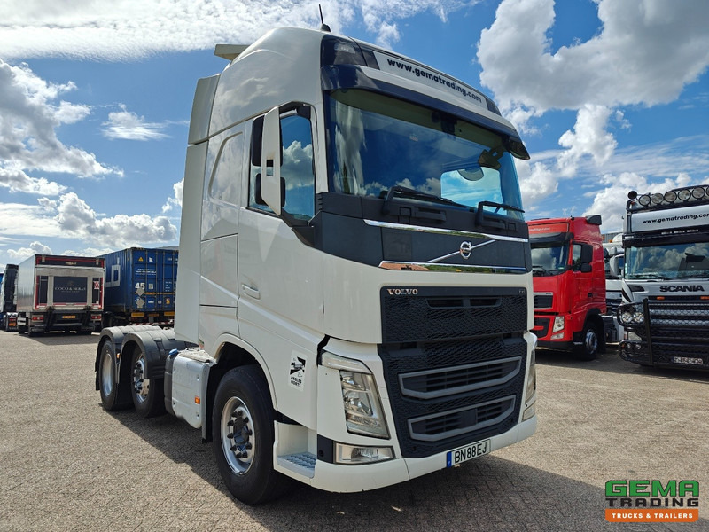 Sattelzugmaschine Volvo FH500 6x2 Globetrotter XL Euro6 - RHD!/Rechtslenkung!  - Schuifschotel - SMARTTacho V2: das Bild 1