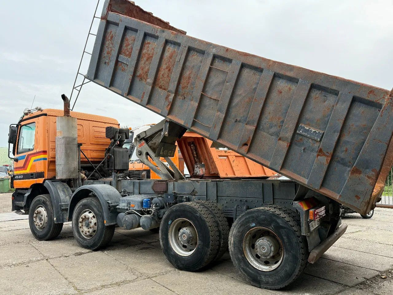 Mercedes-Benz Actros 4140 V6 8X4 Tipper Spring/Spring Manual G - Kipper: das Bild 3 Mercedes-Benz Actros 4140 V6 8X4 Tipper Spring/Spring Manual G - Kipper: das Bild 3
