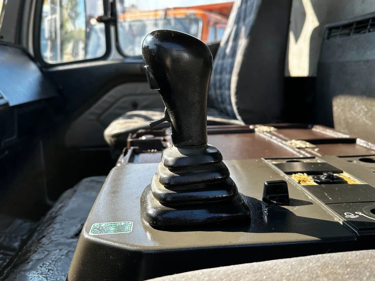 Kipper Mercedes-Benz SK 1733 V6 4X2 Tipper Spring/Spring EPS Manual G: das Bild 14