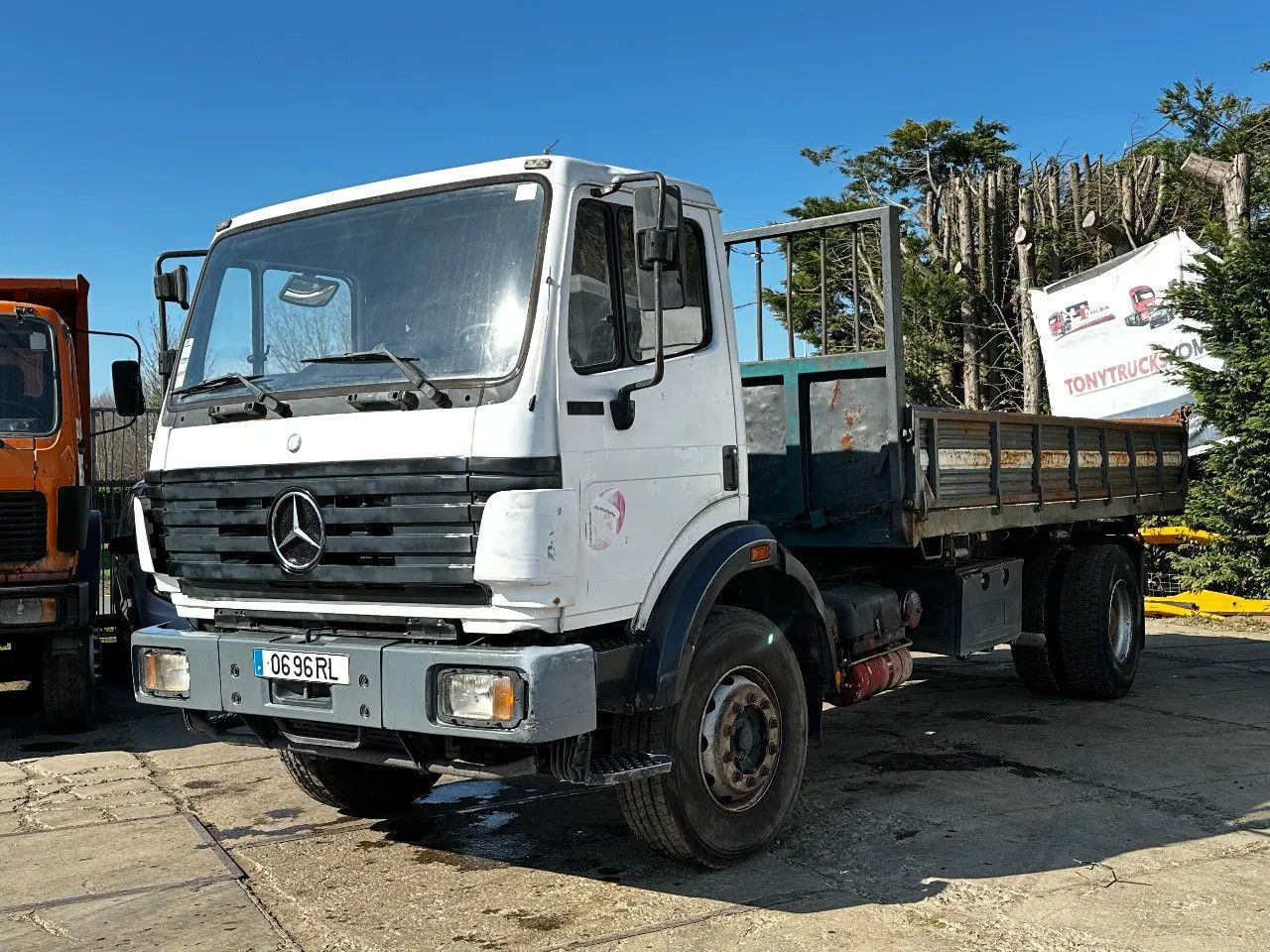 Kipper Mercedes-Benz SK 1733 V6 4X2 Tipper Spring/Spring EPS Manual G: das Bild 19