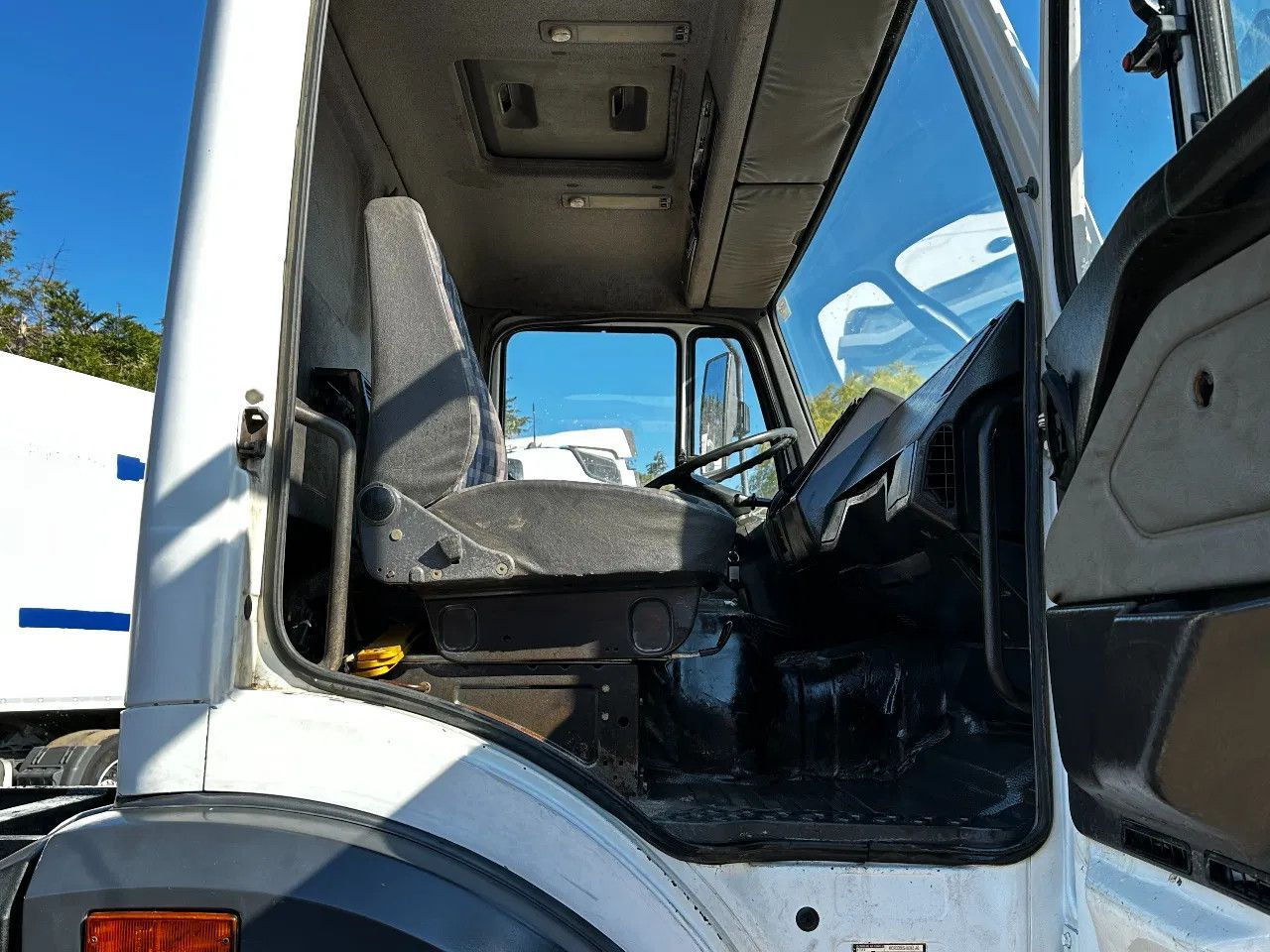 Kipper Mercedes-Benz SK 1733 V6 4X2 Tipper Spring/Spring EPS Manual G: das Bild 10