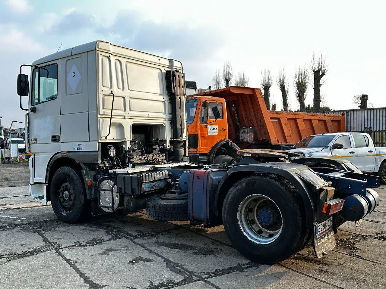 DAF XF 95.380 4X2 Tractor-unit Spring/Air ZF Manual DAF XF 95.380 4X2 Tractor-unit Spring/Air ZF Manual - Sattelzugmaschine: das Bild 3 DAF XF 95.380 4X2 Tractor-unit Spring/Air ZF Manual DAF XF 95.380 4X2 Tractor-unit Spring/Air ZF Manual - Sattelzugmaschine: das Bild 3