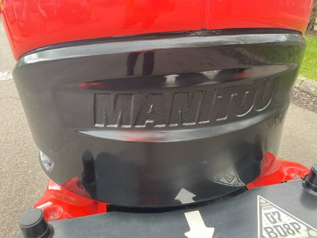 Teleskopmastbühne Manitou 100 VJR: das Bild 14
