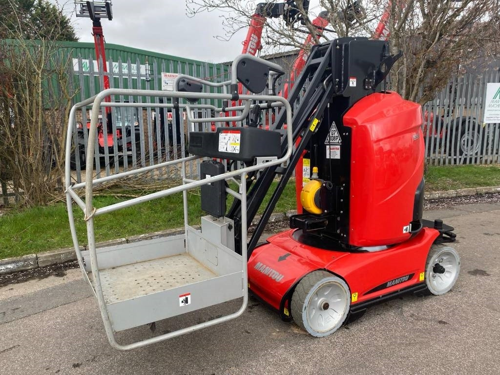 Teleskopmastbühne Manitou 100 VJR: das Bild 6