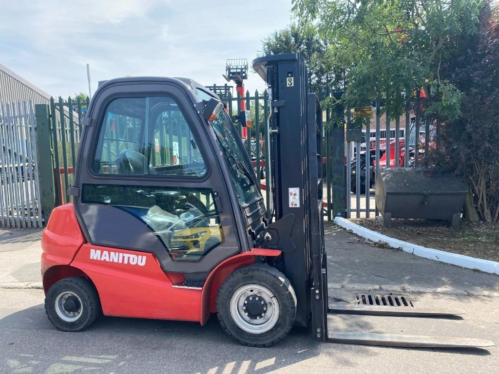 Manitou Mi25D - Dieselstapler: das Bild 1 Manitou Mi25D - Dieselstapler: das Bild 1