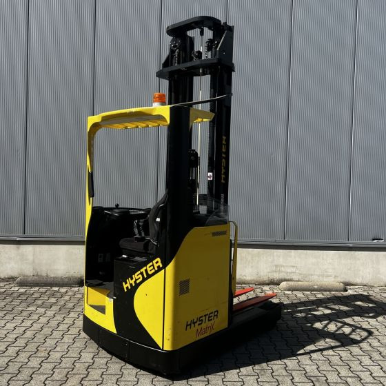 Hyster R1.4H - Schubmaststapler: das Bild 1 Hyster R1.4H - Schubmaststapler: das Bild 1