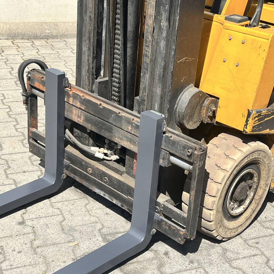 Elektrostapler Jungheinrich EFG-DH15: das Bild 8
