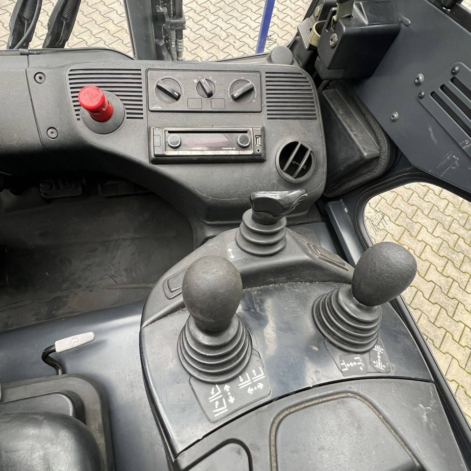 Linde E40/600H(388) High - Elektrostapler: das Bild 5 Linde E40/600H(388) High - Elektrostapler: das Bild 5