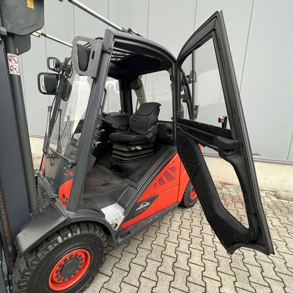 Linde H30D-02 (393) EVO - Dieselstapler: das Bild 3 Linde H30D-02 (393) EVO - Dieselstapler: das Bild 3