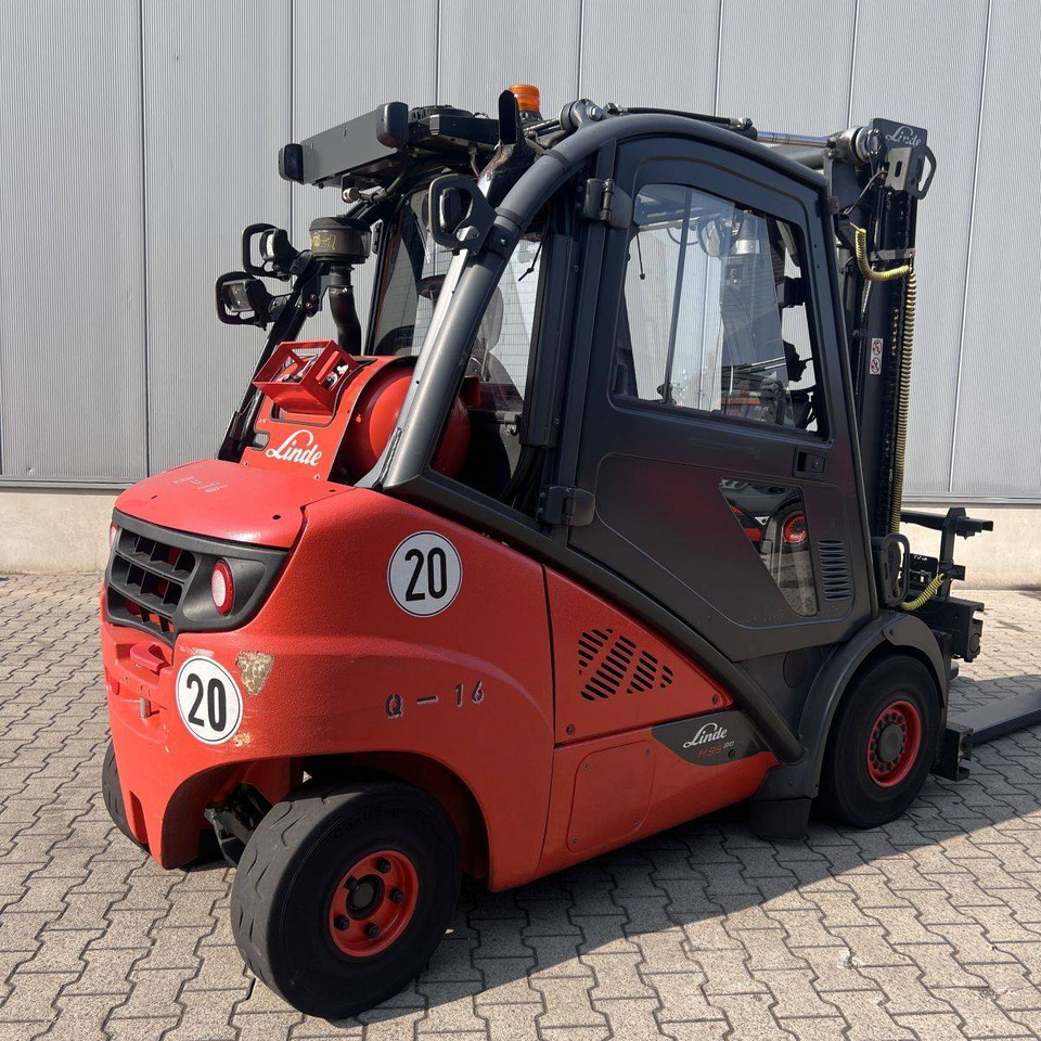 Linde H35T (393-02) EVO - Treibgasstapler: das Bild 2 Linde H35T (393-02) EVO - Treibgasstapler: das Bild 2