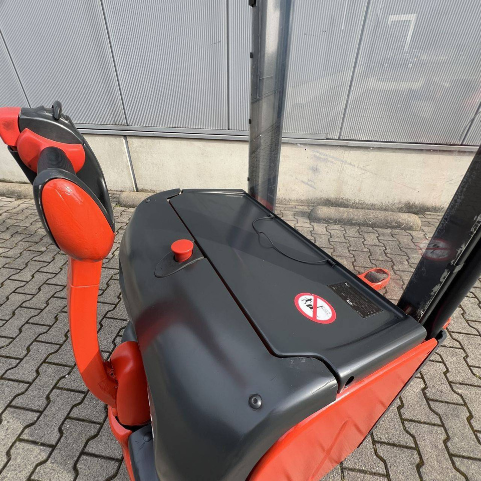 Linde L14 (372) - Hochhubwagen: das Bild 4 Linde L14 (372) - Hochhubwagen: das Bild 4