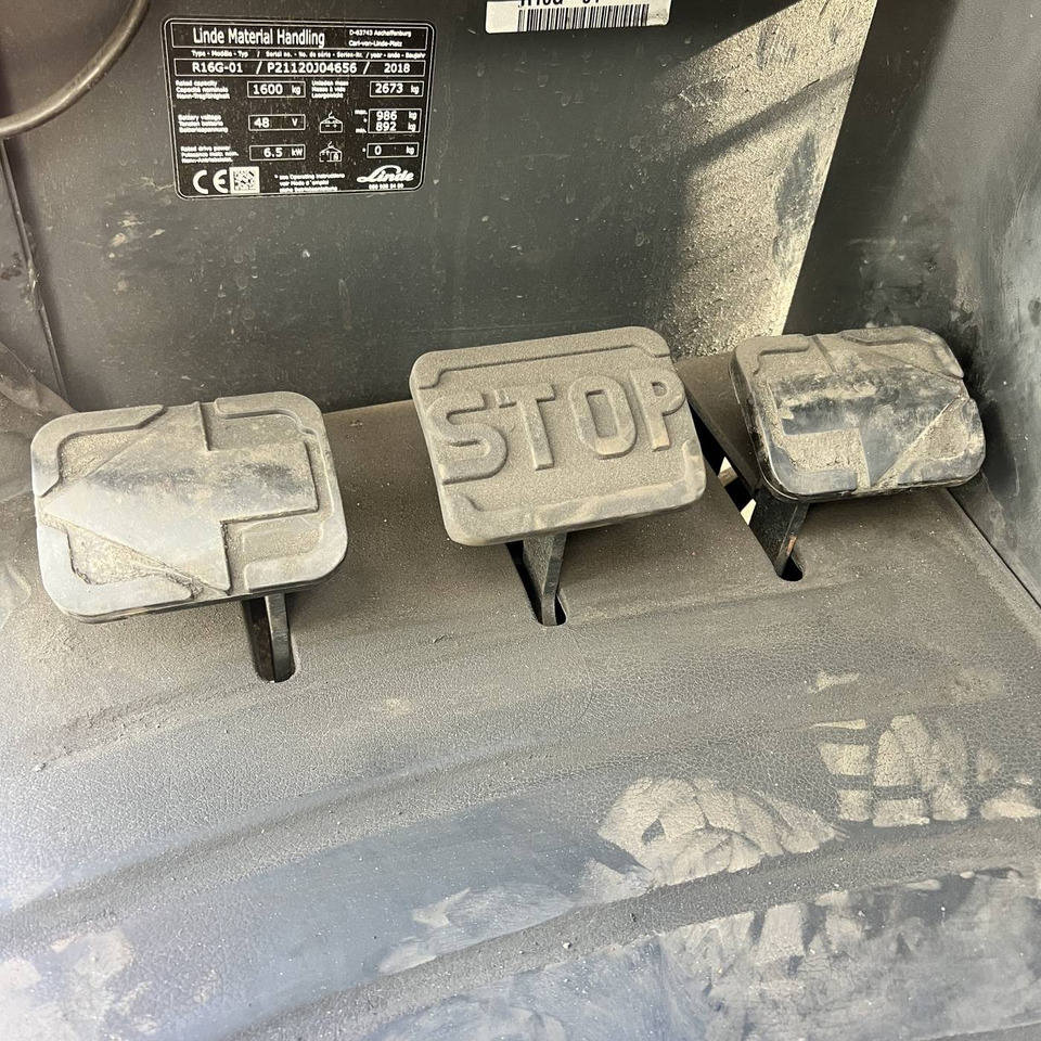 Schubmaststapler Linde R16G (1120): das Bild 7