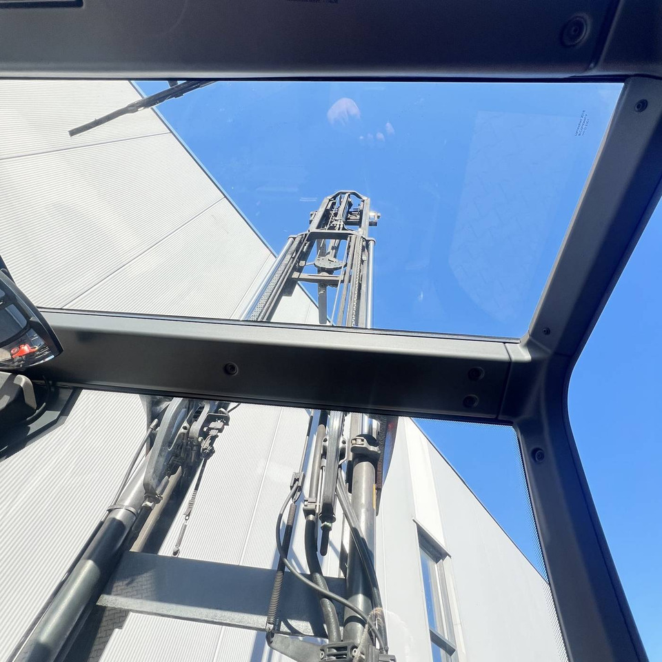 Schubmaststapler Linde R16G (1120): das Bild 16