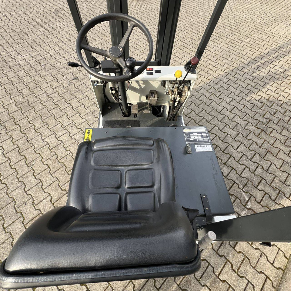 OM Pimespo E10N - Elektrostapler: das Bild 5 OM Pimespo E10N - Elektrostapler: das Bild 5