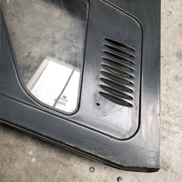 Right Door for Linde 394 - Tür und Teile für Flurförderzeug: das Bild 3 Right Door for Linde 394 - Tür und Teile für Flurförderzeug: das Bild 3