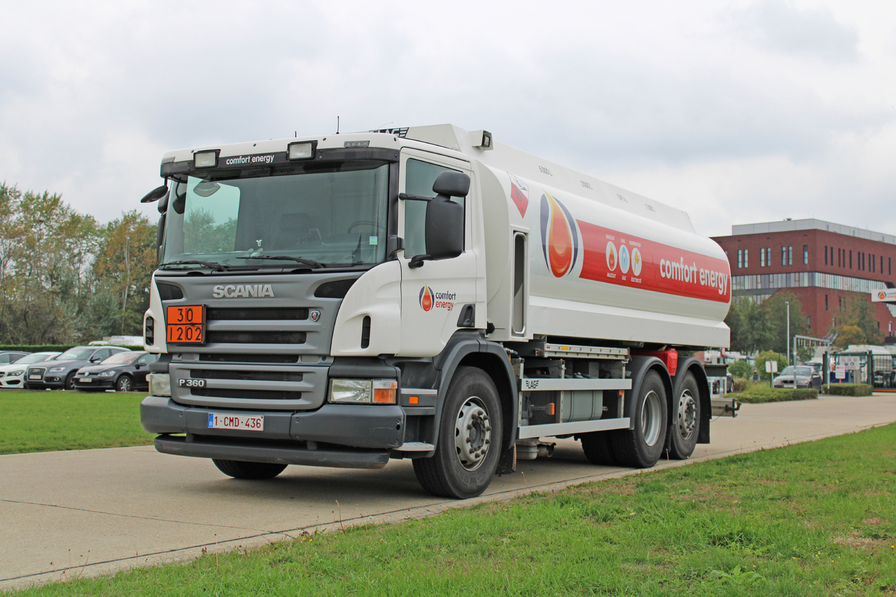 Scania P360 - Tankwagen: das Bild 1 Scania P360 - Tankwagen: das Bild 1