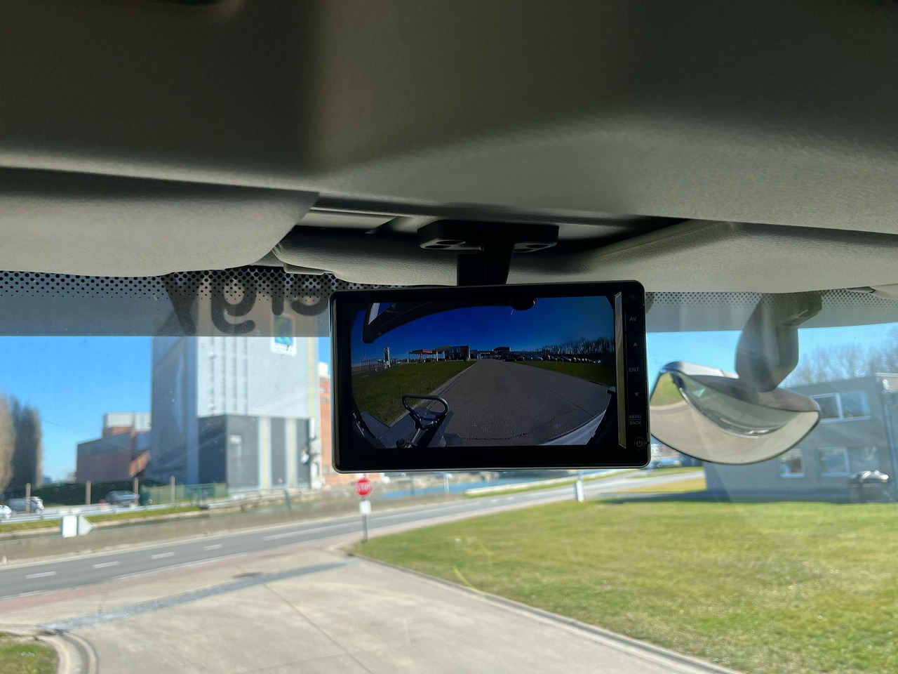 VOLVO FL - Tankwagen: das Bild 1 VOLVO FL - Tankwagen: das Bild 1