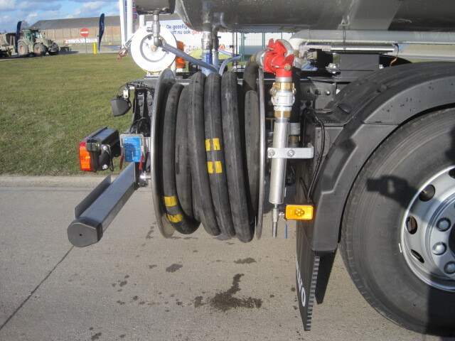 VOLVO FM - Tankwagen: das Bild 3 VOLVO FM - Tankwagen: das Bild 3