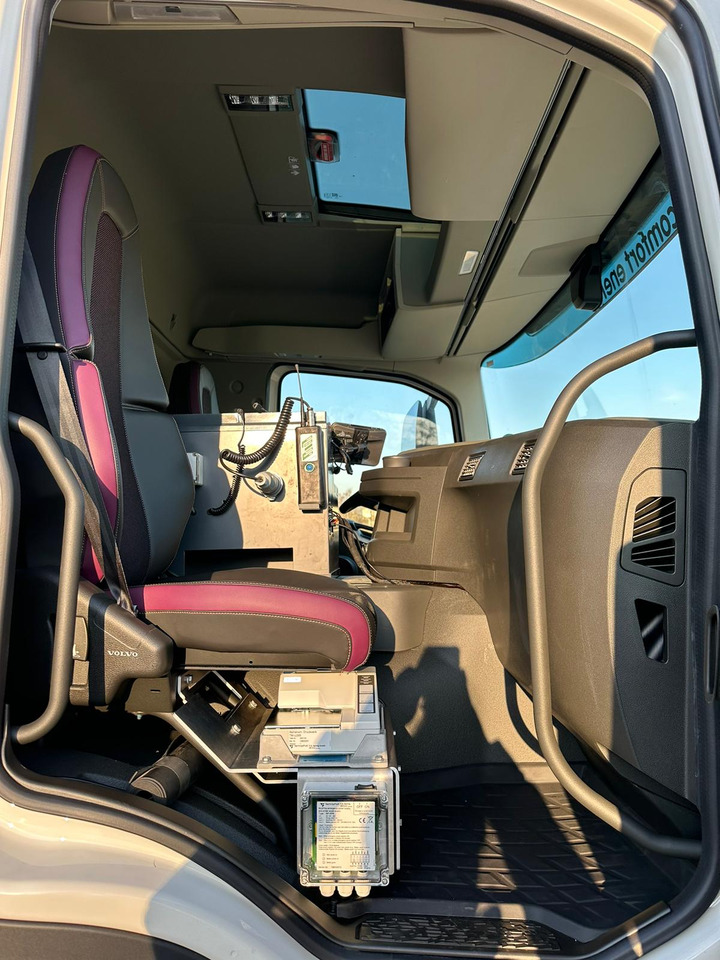 VOLVO FM - Tankwagen: das Bild 2 VOLVO FM - Tankwagen: das Bild 2