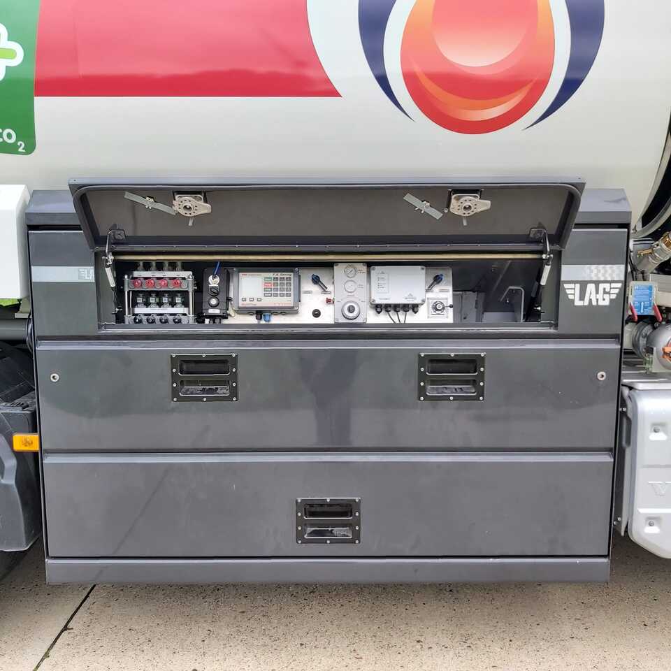 VOLVO FM430HP - Tankwagen: das Bild 2 VOLVO FM430HP - Tankwagen: das Bild 2