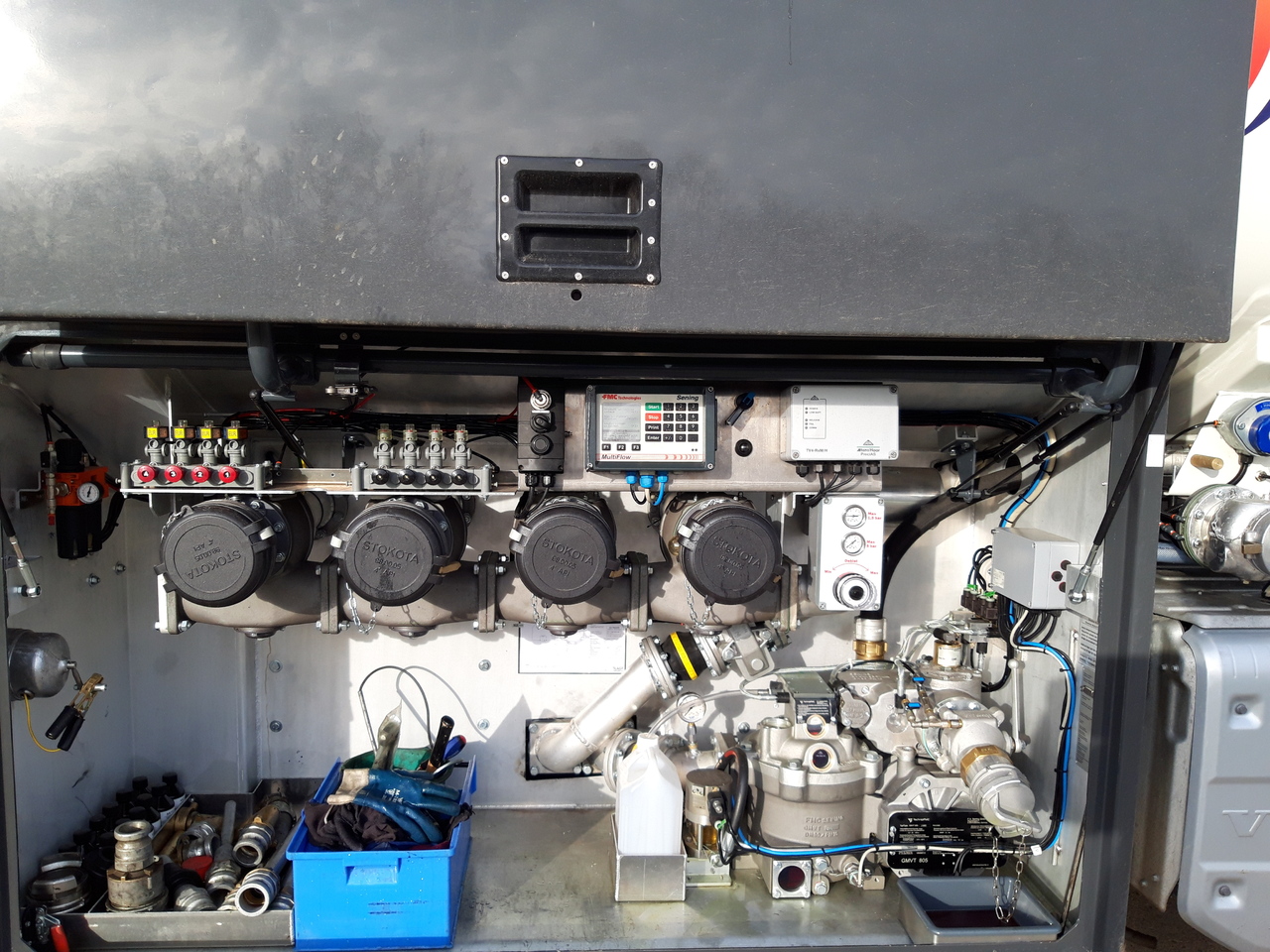 Volvo FM - Tankwagen: das Bild 2 Volvo FM - Tankwagen: das Bild 2