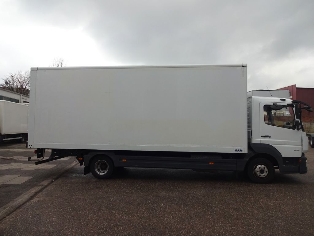 Mercedes-Benz Atego 818, Koffer mit Rolltor - Koffer LKW: das Bild 3 Mercedes-Benz Atego 818, Koffer mit Rolltor - Koffer LKW: das Bild 3