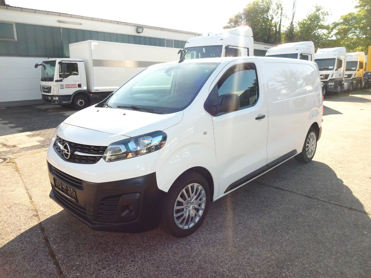 Opel Vivaro Kasten L1H1, Klima, PDC, - Kleintransporter: das Bild 1 Opel Vivaro Kasten L1H1, Klima, PDC, - Kleintransporter: das Bild 1
