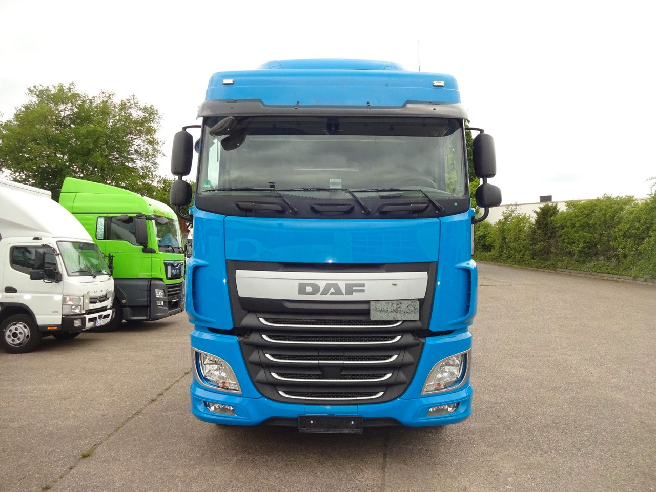 DAF XF 440, SC, Klima, 2 x Tank, Intarder, Standklim - Sattelzugmaschine: das Bild 2 DAF XF 440, SC, Klima, 2 x Tank, Intarder, Standklim - Sattelzugmaschine: das Bild 2