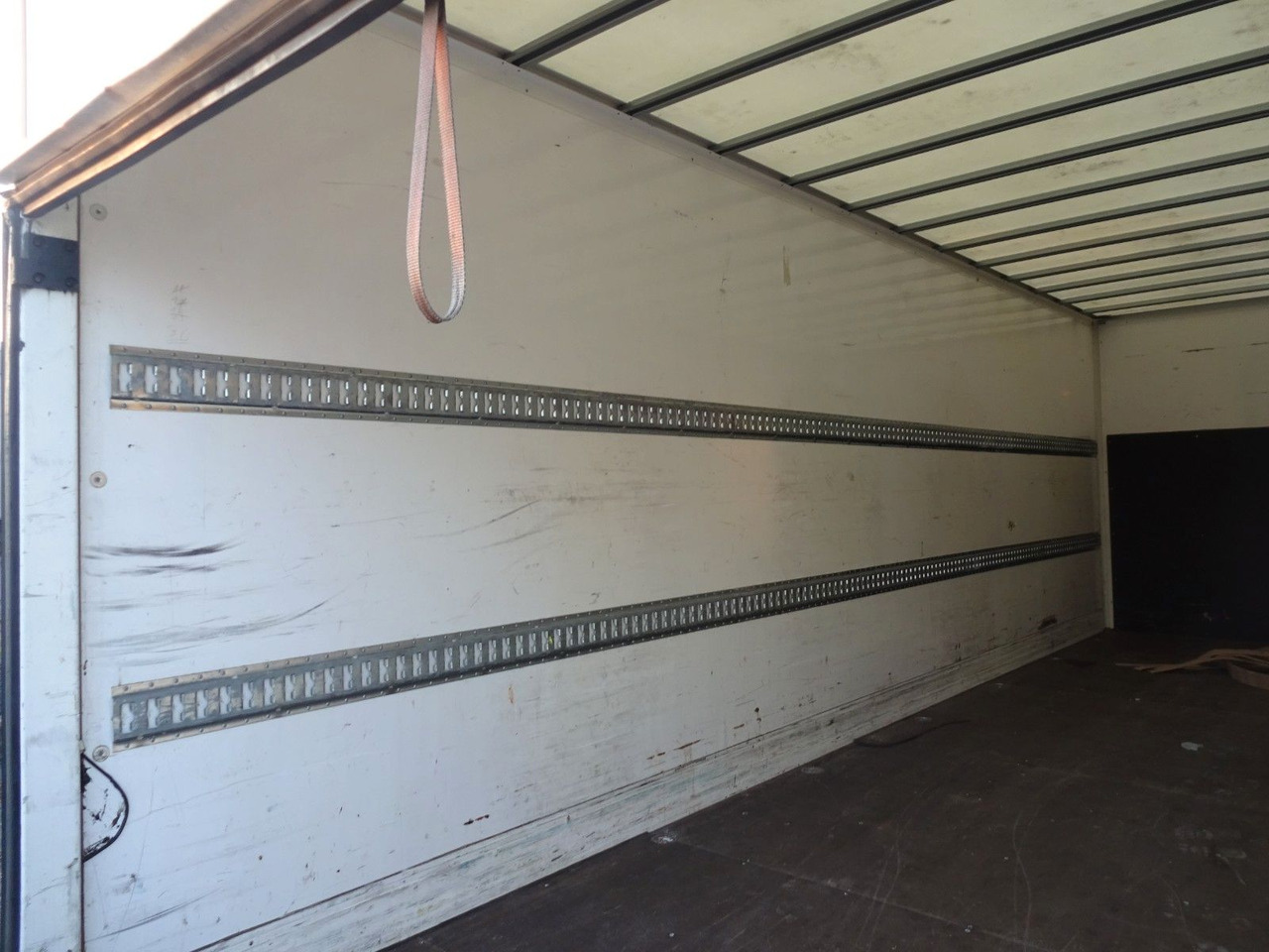 Koffer LKW VOLVO FL 250, 12 Ton, Koffer, LBW, Klima, AHK, Kamera: das Bild 11