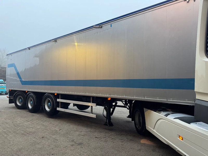 Bulthuis 70m3 Stuuras/Lenkachse Cargo Floor 2 jaar oud! Top conditie - NIEUWE APK - Schubboden Auflieger: das Bild 4 Bulthuis 70m3 Stuuras/Lenkachse Cargo Floor 2 jaar oud! Top conditie - NIEUWE APK - Schubboden Auflieger: das Bild 4