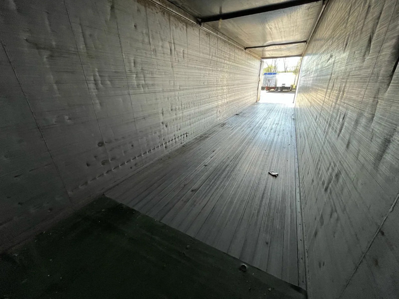 Bulthuis 92m3 Walking Floor Cargo Floor SAF Schijfremmen Liftas - Schubboden Auflieger: das Bild 5 Bulthuis 92m3 Walking Floor Cargo Floor SAF Schijfremmen Liftas - Schubboden Auflieger: das Bild 5