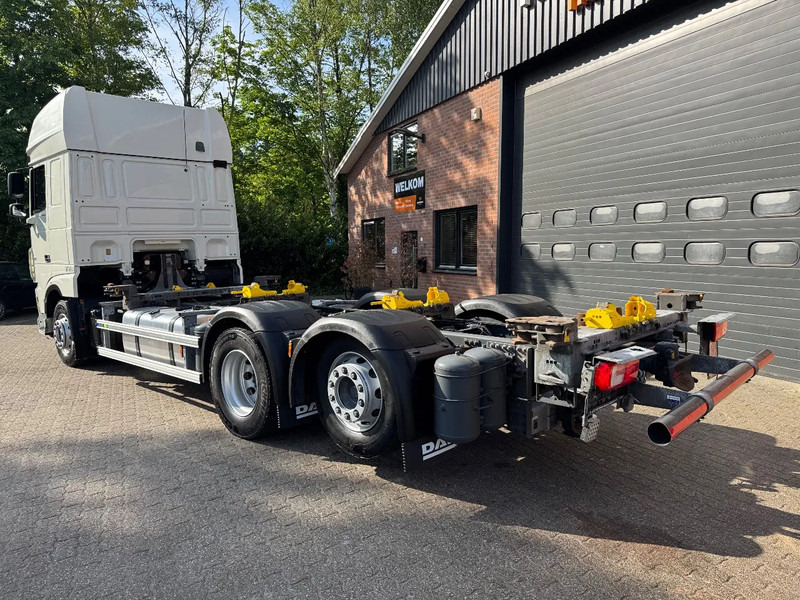 DAF XF 480 6X2 SSC FAR BDF Retarder 2x AHK 7.82 Multiwechseler - Containerwagen/ Wechselfahrgestell LKW: das Bild 3 DAF XF 480 6X2 SSC FAR BDF Retarder 2x AHK 7.82 Multiwechseler - Containerwagen/ Wechselfahrgestell LKW: das Bild 3
