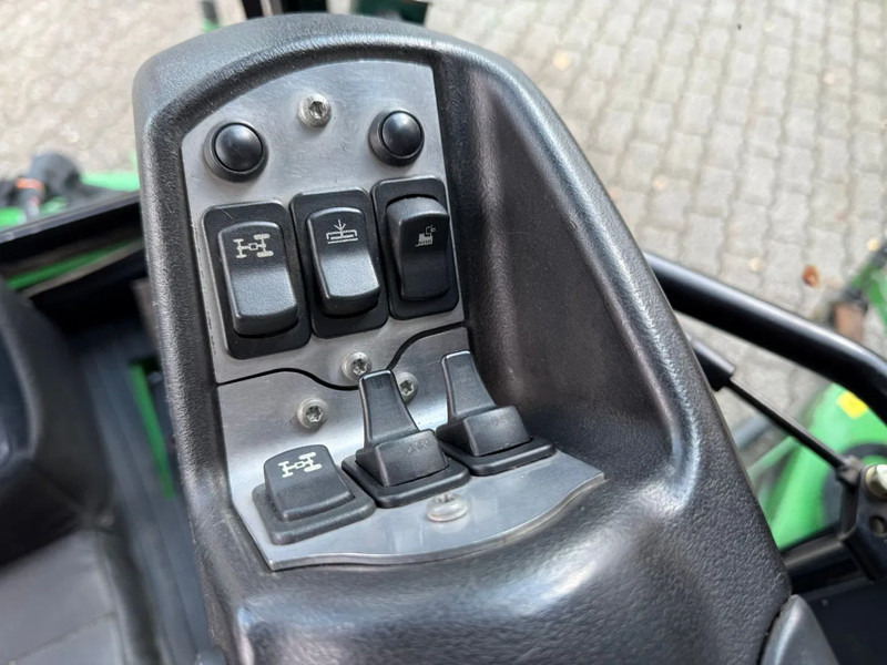 John Deere 1515 Series 2 decks cyclo maaier Airco 4X4 - Leasing John Deere 1515 Series 2 decks cyclo maaier Airco 4X4: das Bild 7