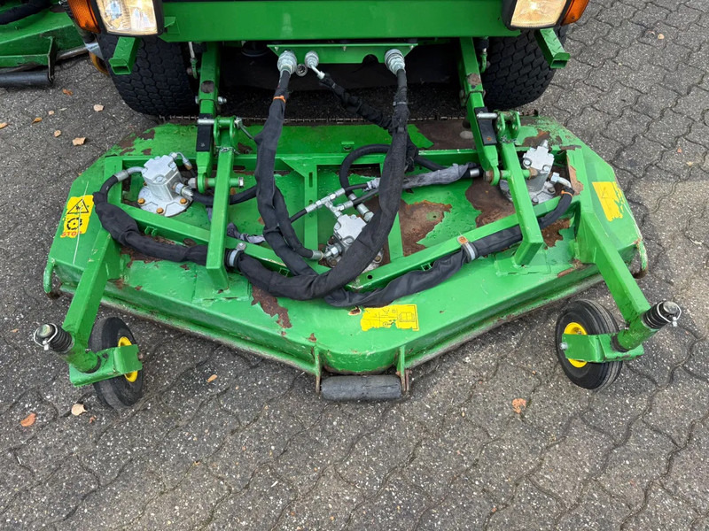 John Deere 1515 Series 2 decks cyclo maaier Airco 4X4 - Leasing John Deere 1515 Series 2 decks cyclo maaier Airco 4X4: das Bild 13