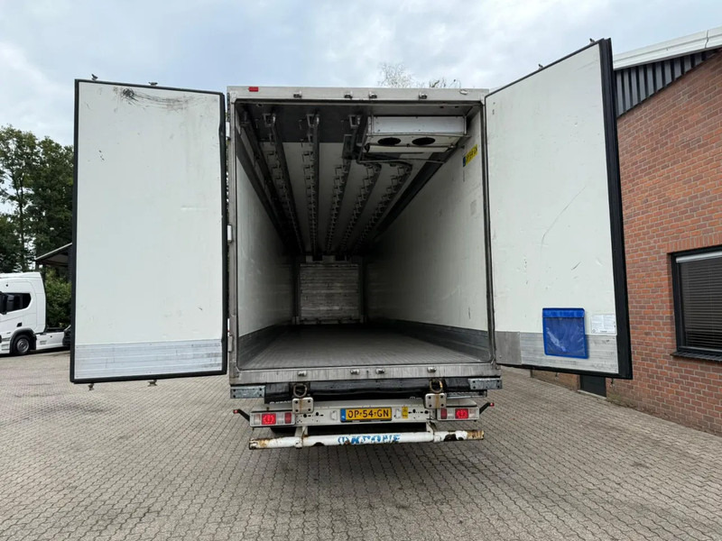 Krone Carrier Vector 1950 MT 5x Meatrails Rohrbahnen Fleisch Hooks - Isotherm Auflieger: das Bild 4 Krone Carrier Vector 1950 MT 5x Meatrails Rohrbahnen Fleisch Hooks - Isotherm Auflieger: das Bild 4