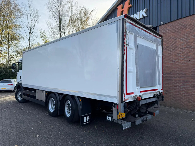 MAN TGS 26.320 7.6M Koffer Stuuras AHK 3.000KG LBW 243.060KM! NL Truck EURO 6 APK 02/2026 - Koffer LKW: das Bild 3 MAN TGS 26.320 7.6M Koffer Stuuras AHK 3.000KG LBW 243.060KM! NL Truck EURO 6 APK 02/2026 - Koffer LKW: das Bild 3