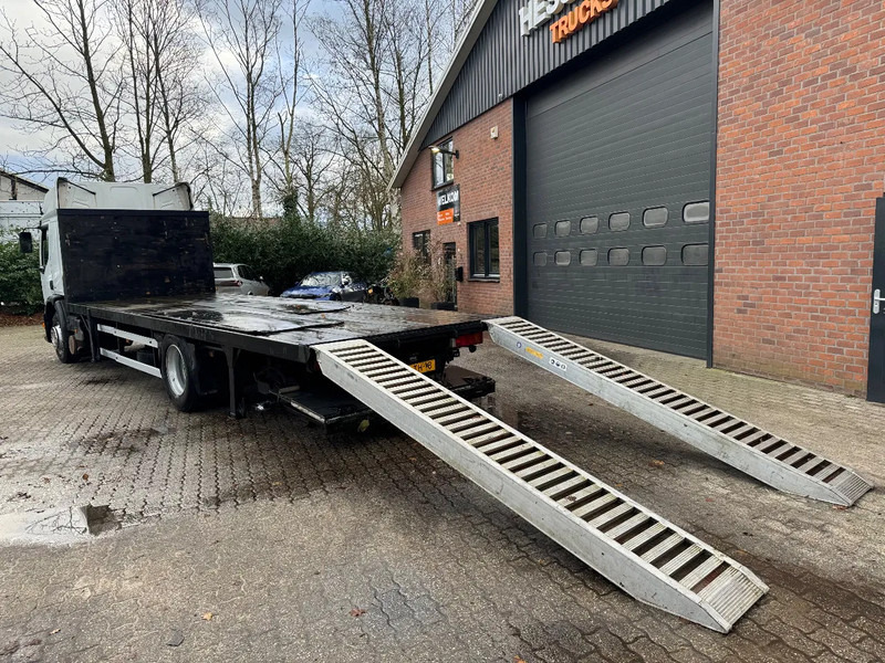 Renault Premium 270 750CM Oprijwagen + aluminium oprijborden APK 07/2025 - Autotransporter LKW: das Bild 3 Renault Premium 270 750CM Oprijwagen + aluminium oprijborden APK 07/2025 - Autotransporter LKW: das Bild 3