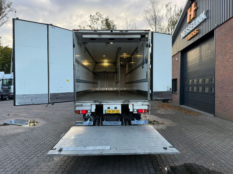 DAF CF 290 + HTF Koeloplegger PTO Powered koelmotor Dhollandia 3000KG NL Truck/Trailer 470.496KM - Sattelzugmaschine: das Bild 5 DAF CF 290 + HTF Koeloplegger PTO Powered koelmotor Dhollandia 3000KG NL Truck/Trailer 470.496KM - Sattelzugmaschine: das Bild 5