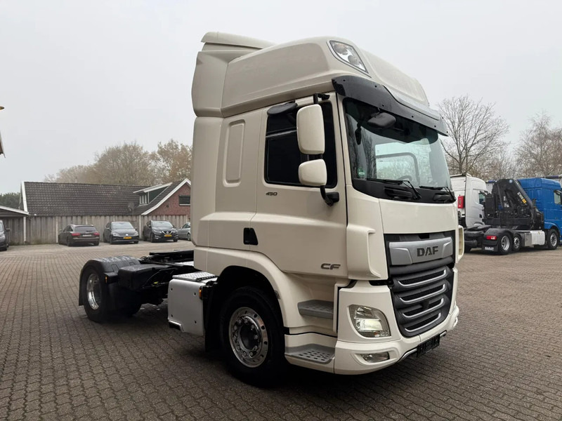 DAF CF 450 4X2 Space Cab LED Retarder Alcoa dura Bright 277.495 KM! German truck - Sattelzugmaschine: das Bild 2 DAF CF 450 4X2 Space Cab LED Retarder Alcoa dura Bright 277.495 KM! German truck - Sattelzugmaschine: das Bild 2