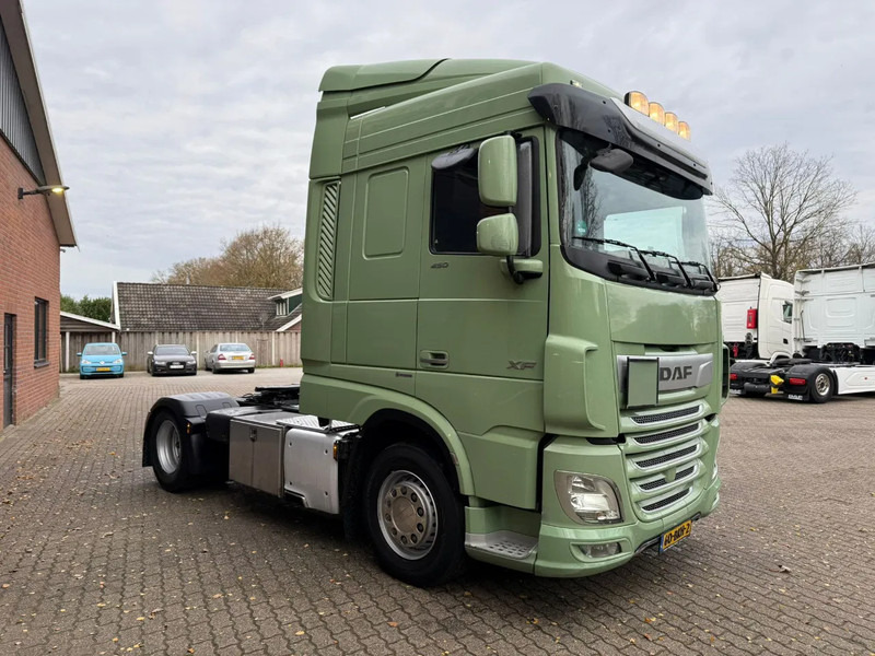 DAF XF 450 4X2 SSC Super Space Standairco NL Truck TUV 03-04-2026 - Sattelzugmaschine: das Bild 4 DAF XF 450 4X2 SSC Super Space Standairco NL Truck TUV 03-04-2026 - Sattelzugmaschine: das Bild 4