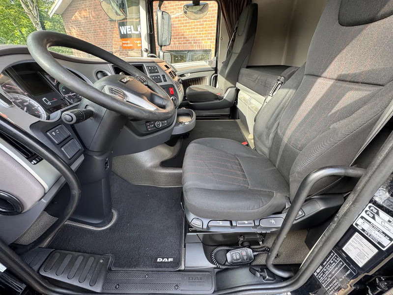 Sattelzugmaschine DAF XF 450 4X2 Space Cab EURO 6 D 582.560KM NL Truck, Top conditie: das Bild 8