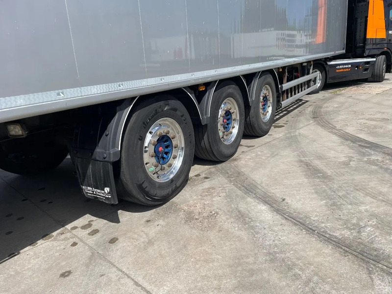 Stas S300ZX 92m3 Alcoa 10MM Cargo floor Active tyre pressure, Top - Schubboden Auflieger: das Bild 5 Stas S300ZX 92m3 Alcoa 10MM Cargo floor Active tyre pressure, Top - Schubboden Auflieger: das Bild 5