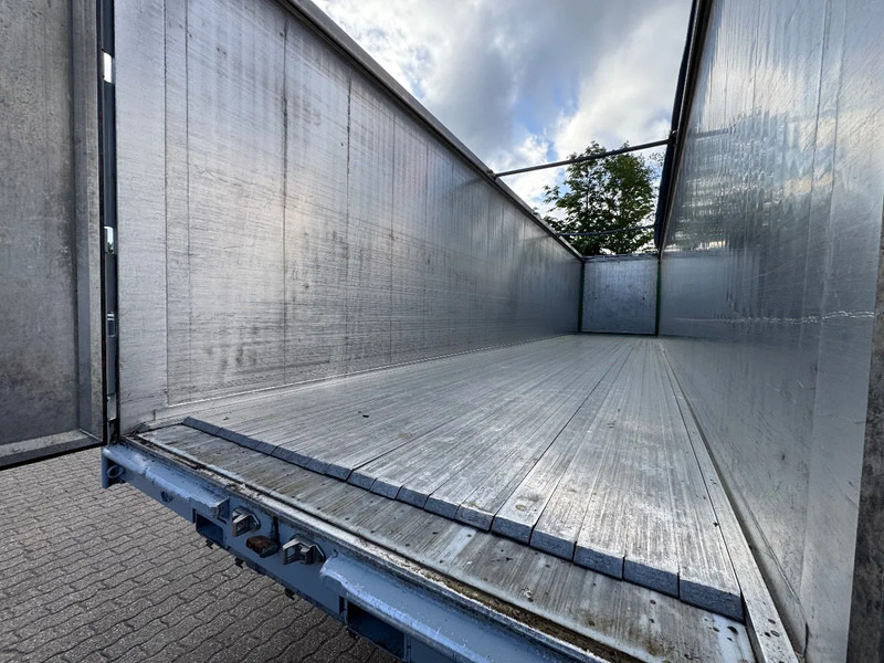Kraker CF 200 92m3 Agrar Hogedrukreiniger Liftas Top condition - Schubboden Auflieger: das Bild 4 Kraker CF 200 92m3 Agrar Hogedrukreiniger Liftas Top condition - Schubboden Auflieger: das Bild 4