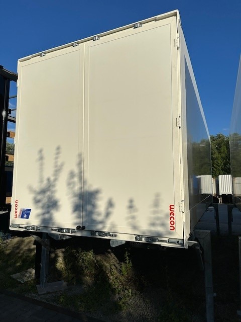 BDF-System, 7.450 mm lang, Durchladesystem mit Überfahrblech, Portal Doppelflügeltür, - Kofferaufbau: das Bild 2 BDF-System, 7.450 mm lang, Durchladesystem mit Überfahrblech, Portal Doppelflügeltür, - Kofferaufbau: das Bild 2