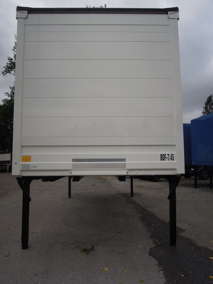 Krone BDF-System, 7.450 mm lang, ** AIRPIPE möglich - kein Wassersack oder Eis auf dem Dach! - Leasing Krone BDF-System, 7.450 mm lang, ** AIRPIPE möglich - kein Wassersack oder Eis auf dem Dach!: das Bild 7