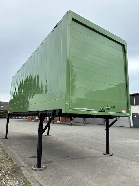 Krone BDF-System, 7.450 mm lang, LACK NEU! - Kofferaufbau: das Bild 5 Krone BDF-System, 7.450 mm lang, LACK NEU! - Kofferaufbau: das Bild 5