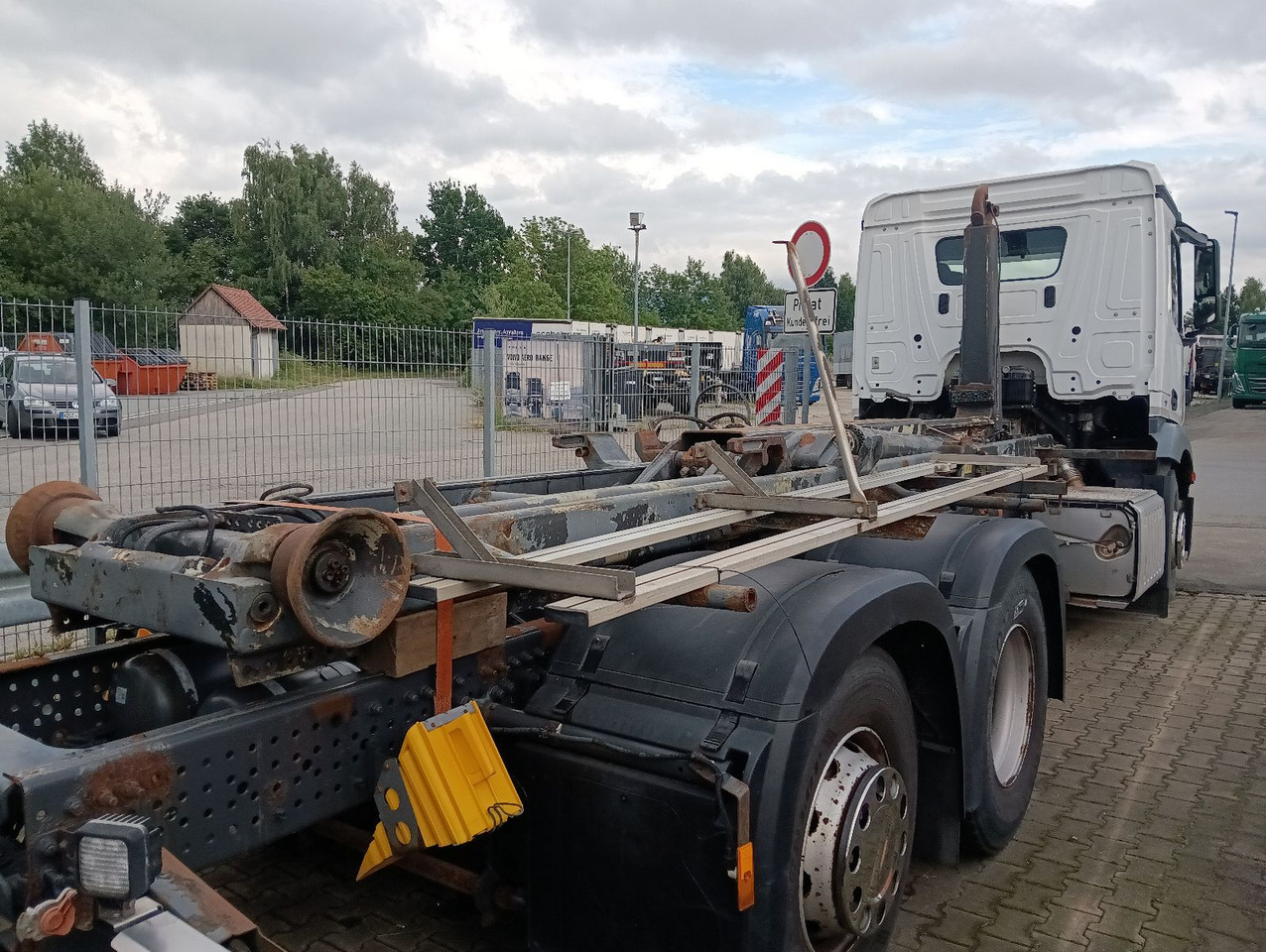 Mercedes-Benz 2545 6x2 Lenk/Lift MEILLER RK2070 Luft/Luft - Fahrgestell LKW: das Bild 3 Mercedes-Benz 2545 6x2 Lenk/Lift MEILLER RK2070 Luft/Luft - Fahrgestell LKW: das Bild 3